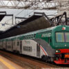 Carrozza 2 piani in livrea TRENORD -  di 2' classe - immagine 2
