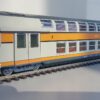 Voiture VB2N livrée d'origine avec logo SNCF encadrè jaune - de 2' classe - immagine 2