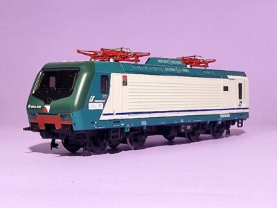 XMPR-TRENORD Locomotiva E.464.238